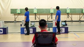 国际射联全项世界杯：中国队包揽首日两金
