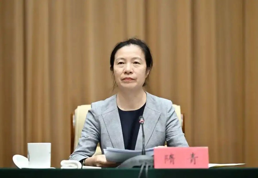 内蒙古自治区党委决定,隋青兼任自治区党委统战部部长,胡达古拉不再兼任这一